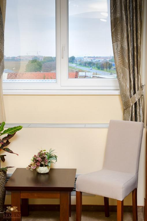Garni Hotel Semlin B&B เบลเกรด ห้อง รูปภาพ
