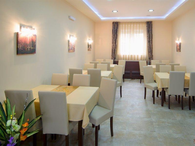 Garni Hotel Semlin B&B เบลเกรด ภายนอก รูปภาพ