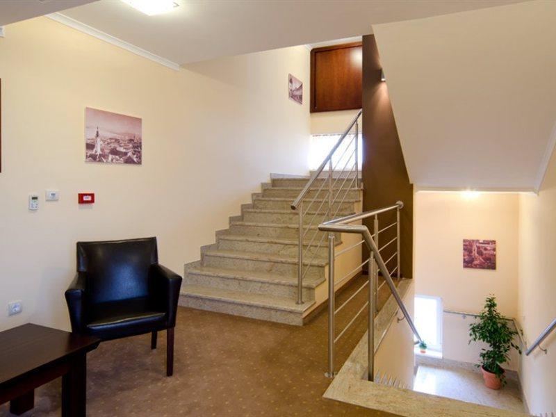 Garni Hotel Semlin B&B เบลเกรด ภายนอก รูปภาพ